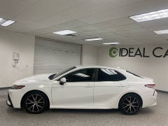 Used 2021  Toyota Camry SE Auto at Ideal Cars Llc near Mesa, AZ