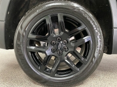 Used 2020  Chevrolet Traverse 4d SUV FWD LT Cloth w&sol;1LT at Ideal Cars Llc near Mesa&comma; AZ