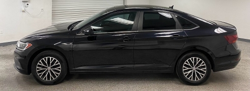Used 2019  Volkswagen Jetta 4d Sedan 1&period;4T SEL at Ideal Cars Llc near Mesa&comma; AZ