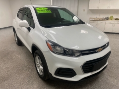 Used 2021  Chevrolet Trax AWD 4dr LS at Ideal Cars Llc near Mesa&comma; AZ