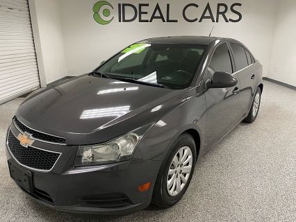 2011 Chevrolet Cruze 1LT's photo