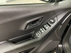 Used 2020  Chevrolet Trax 4d SUV AWD LT at Ideal Cars Llc near Mesa&comma; AZ