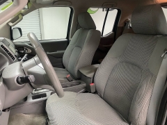 Used 2017  Nissan Frontier 2WD Crew Cab SV at Ideal Cars Llc near Mesa, AZ