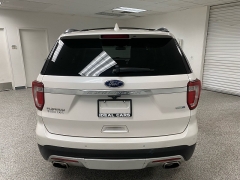 Used 2017  Ford Explorer 4d SUV 4WD Platinum at Ideal Cars Llc near Mesa, AZ