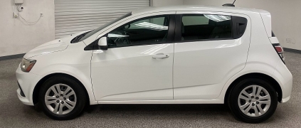 Used 2017  Chevrolet Sonic 4d Hatchback LT w&sol;1FL at Ideal Cars Llc near Mesa&comma; AZ