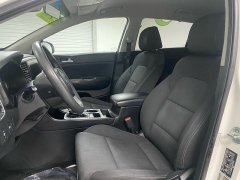 Used 2021  Kia Sportage LX FWD at Ideal Cars Llc near Mesa&comma; AZ