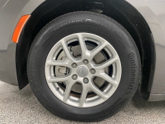 Used 2017  Chrysler Pacifica 4d Wagon Touring at Ideal Cars Llc near Mesa&comma; AZ