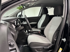 Used 2020  Chevrolet Trax 4d SUV FWD LS at Ideal Cars Llc near Mesa&comma; AZ