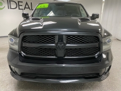 Used 2017  Ram 1500 2WD Crew Cab Night at Ideal Cars Llc near Mesa&comma; AZ