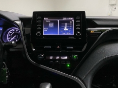 Used 2021  Toyota Camry SE Auto at Ideal Cars Llc near Mesa&comma; AZ