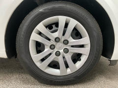 Used 2017  Chevrolet Sonic 4d Hatchback LT w&sol;1FL at Ideal Cars Llc near Mesa&comma; AZ