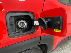 Used 2017  Jeep Renegade 4d SUV FWD Sport at Ideal Cars Llc near Mesa&comma; AZ