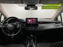 Used 2021  Toyota Corolla LE CVT at Ideal Cars Llc near Mesa&comma; AZ