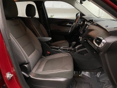 Used 2021  Chevrolet Trailblazer 4d SUV FWD LT at Ideal Cars Llc near Mesa&comma; AZ