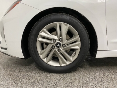 Used 2019  Hyundai Elantra 4d Sedan SEL at Ideal Cars Llc near Mesa&comma; AZ