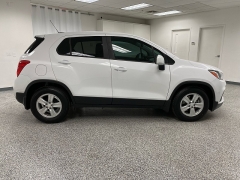 Used 2020 Chevrolet Trax 4d SUV FWD LS at Ideal Cars Llc near Mesa, AZ