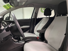 Used 2021 Chevrolet Trax FWD 4dr LS at Ideal Cars Llc near Mesa, AZ
