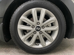 Used 2015  Hyundai Elantra 4d Sedan SE Auto at Ideal Cars Llc near Mesa&comma; AZ