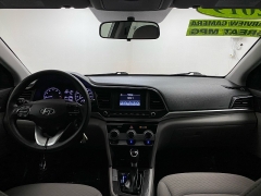 Used 2019  Hyundai Elantra 4d Sedan SE Auto at Ideal Cars Llc near Mesa&comma; AZ