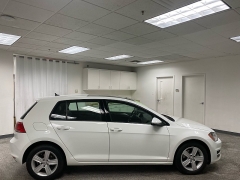 Used 2017  Volkswagen Golf 4d Hatchback TSI Wolfsburg Auto at Ideal Cars Llc near Mesa&comma; AZ