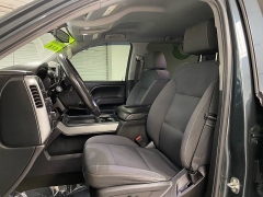 Used 2018  Chevrolet Silverado 1500 4WD Crew Cab LT Z71 at Ideal Cars Llc near Mesa&comma; AZ