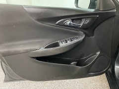 Used 2018  Chevrolet Malibu 4d Sedan LT at Ideal Cars Llc near Mesa&comma; AZ