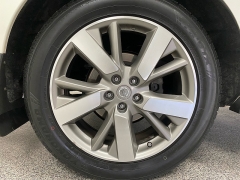 Used 2015  Nissan Pathfinder 4d SUV 4WD Platinum at Ideal Cars Llc near Mesa&comma; AZ