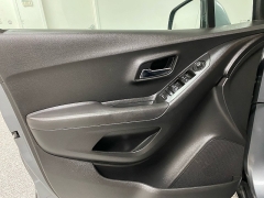 Used 2019  Chevrolet Trax 4d SUV AWD LT at Ideal Cars Llc near Mesa&comma; AZ