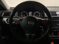 Used 2013  Volkswagen Passat 4d Sedan SE Auto&sol;PZEV at Ideal Cars Llc near Mesa&comma; AZ