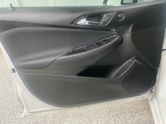 Used 2018  Chevrolet Cruze 4d Sedan LS Auto at Ideal Cars Llc near Mesa&comma; AZ