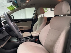 Used 2020  Kia Sorento 4d SUV FWD LX I4 at Ideal Cars Llc near Mesa, AZ