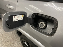 Used 2020  Jeep Grand Cherokee 4d SUV 2WD Laredo Altitude at Ideal Cars Llc near Mesa&comma; AZ