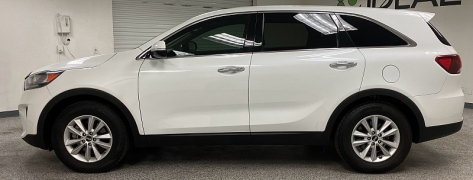Used 2020  Kia Sorento 4d SUV FWD LX I4 at Ideal Cars Llc near Mesa, AZ