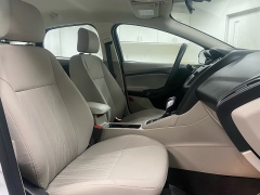 Used 2015  Ford Focus 4d Sedan SE at Ideal Cars Llc near Mesa&comma; AZ