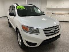 Used 2012  Hyundai Santa Fe 4d SUV FWD GLS at Ideal Cars Llc near Mesa&comma; AZ