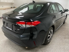 Used 2021  Toyota Corolla LE CVT at Ideal Cars Llc near Mesa&comma; AZ
