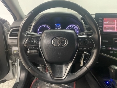 Used 2022  Toyota Camry SE Auto at Ideal Cars Llc near Mesa, AZ