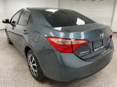 Used 2018  Toyota Corolla 4d Sedan LE at Ideal Cars Llc near Mesa&comma; AZ