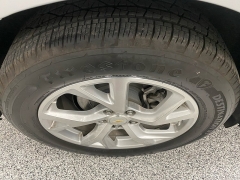 Used 2018  Chevrolet Equinox 4d SUV AWD Premier w/1LZ at Ideal Cars Llc near Mesa, AZ