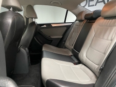 Used 2016 Volkswagen Jetta Hybrid 4d Sedan SEL Premium at Ideal Cars Llc near Mesa, AZ