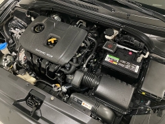 Used 2019  Hyundai Veloster 3d Hatchback 2&period;0L Auto at Ideal Cars Llc near Mesa&comma; AZ