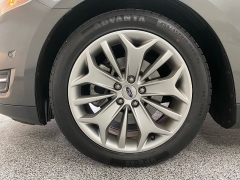 Used 2017 Ford Taurus 4d Sedan FWD Limited V6 at Ideal Cars Llc near Mesa, AZ