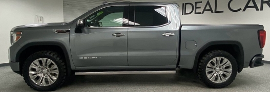 Used 2020  GMC Sierra 1500 4WD Crew Cab Denali at Ideal Cars Llc near Mesa&comma; AZ