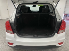 Used 2022 Chevrolet Trax FWD 4dr LS at Ideal Cars Llc near Mesa, AZ