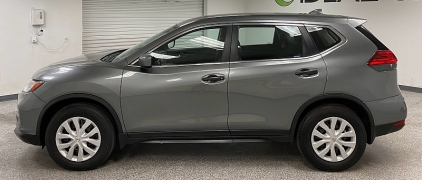 Used 2017  Nissan Rogue 4d SUV AWD S &lpar;2017&period;5&rpar; at Ideal Cars Llc near Mesa&comma; AZ