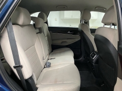 Used 2018  Kia Sorento 4d SUV AWD LX at Ideal Cars Llc near Mesa&comma; AZ