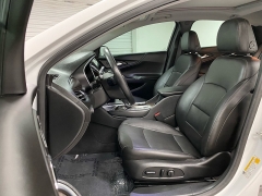 Used 2020  Chevrolet Malibu 4d Sedan Premier at Ideal Cars Llc near Mesa&comma; AZ