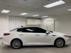 Used 2016  Kia Optima 4d Sedan SXL Turbo at Ideal Cars Llc near Mesa, AZ