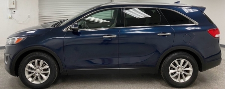 Used 2018  Kia Sorento 4d SUV AWD LX at Ideal Cars Llc near Mesa&comma; AZ