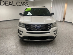 Used 2017 Ford Explorer 4d SUV FWD XLT at Ideal Cars Llc near Mesa, AZ